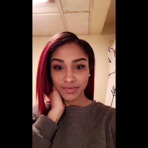 Meet your Posher, Jasmin